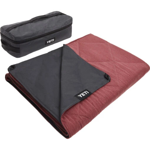 Yeti Lowlands Blanket -Outdoor Gear Shop 190245 Lowlands Dealer Studio Photography Red on Outside Folded with Bag 2400x2400 1