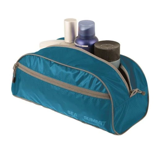 Sea To Summit Travelling Light Toiletry Bag - Large -Outdoor Gear Shop Travelling Light Toiletry Bag Large 446 Pacific Blue